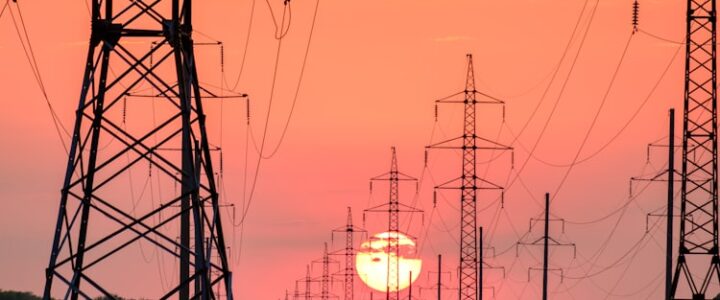 Waarom elektrische installaties beschermd moeten worden tegen spanningspieken Waarom elektrische installaties beschermd moeten worden tegen spanningspieken